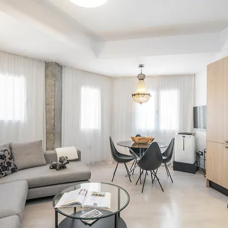 Don Juan De 2 La Catedral Apartment